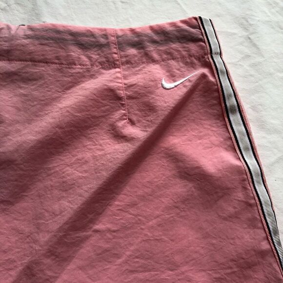 Nike shorts light weight quick dry pink M(8-10) - Picture 9 of 9